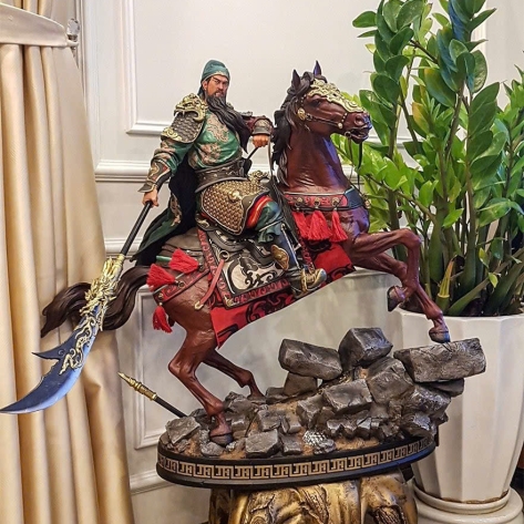 Mô hình ngựa Quan Công bằng mút xốp: Bền đẹp & tinh xảo