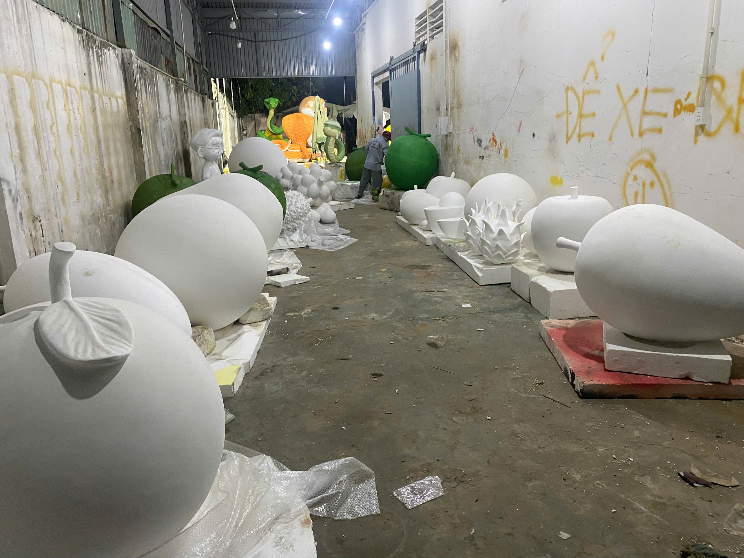 mô hình trái cây mút xốp khổng lồ