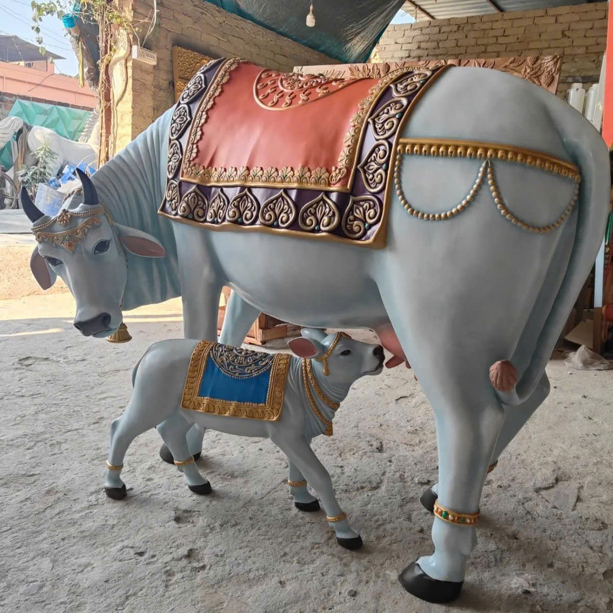 mô hình mút xốp linh vật tết theo yêu cầu