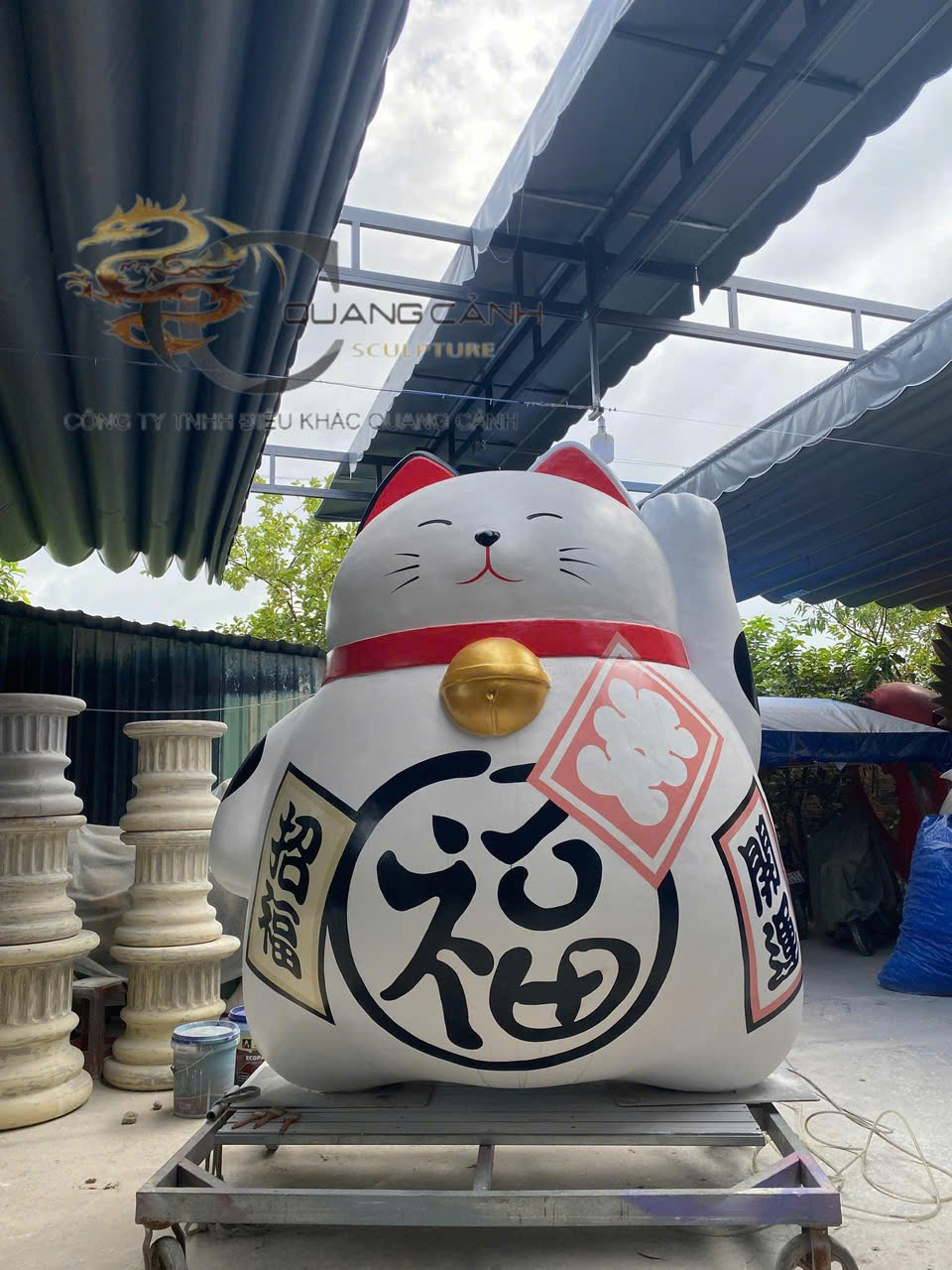 mô hình mèo kitty bằng mút xốp