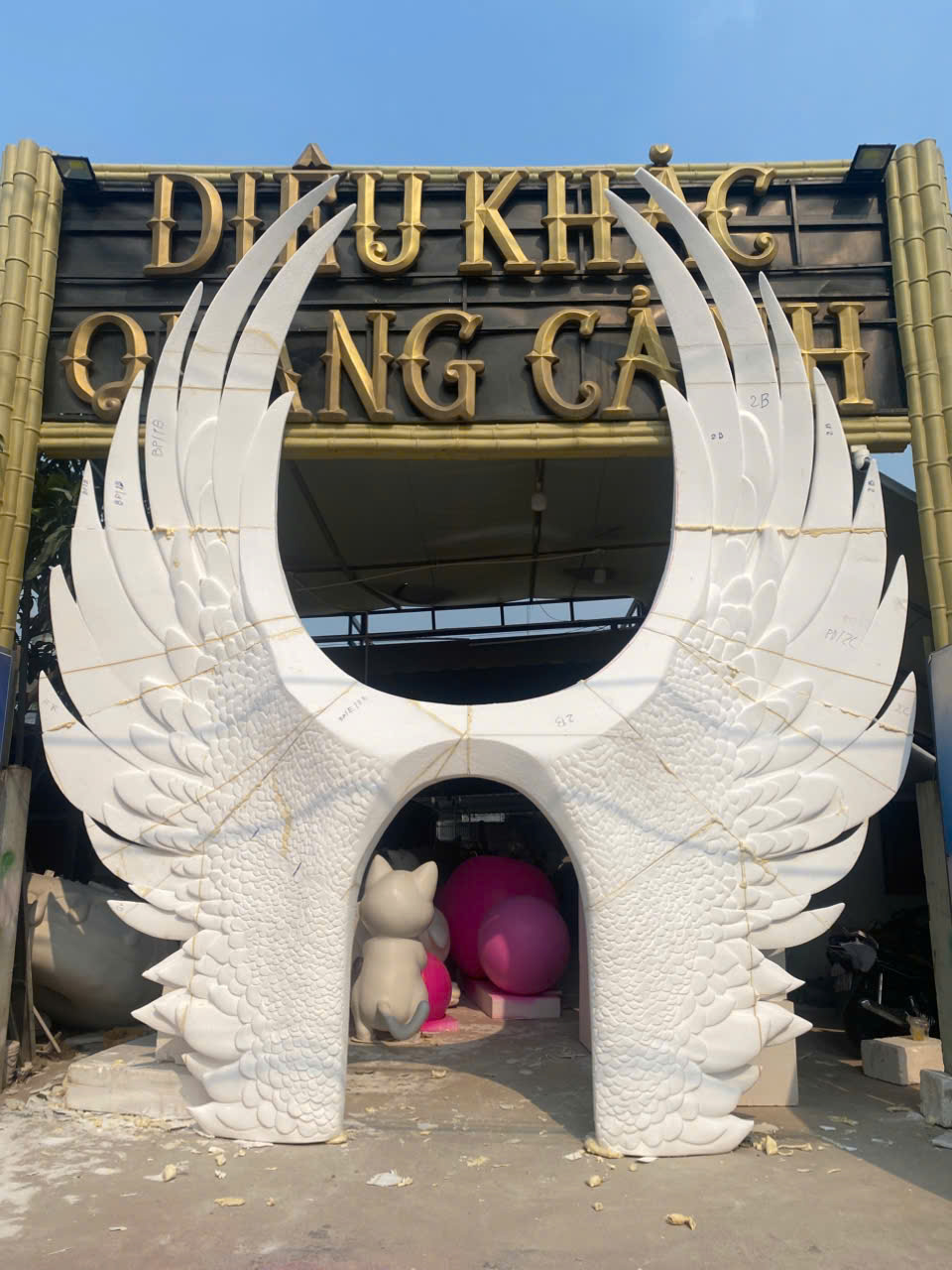 mô hình cánh chim bằng mút xốp