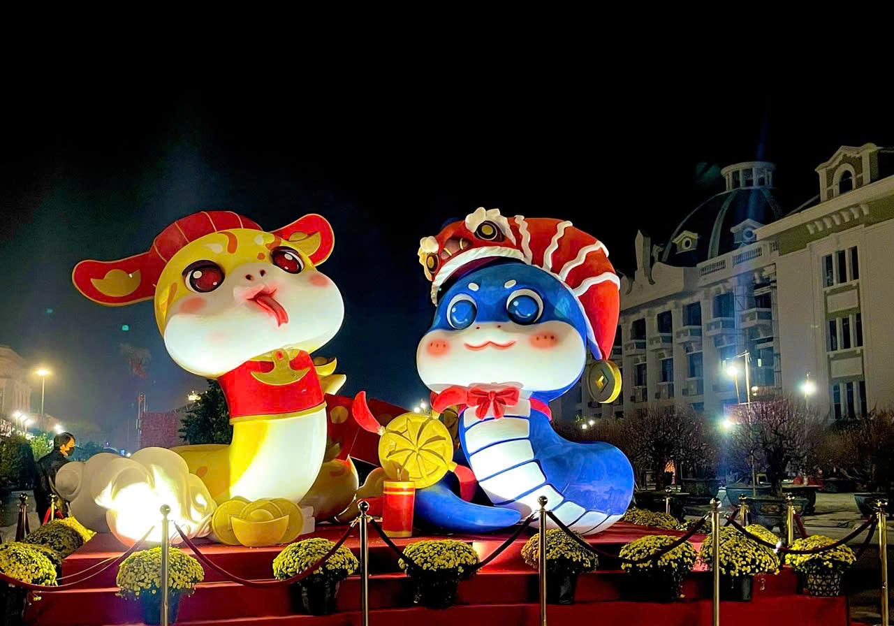 mo-hinh-mut-xop-trang-tri-le-tet