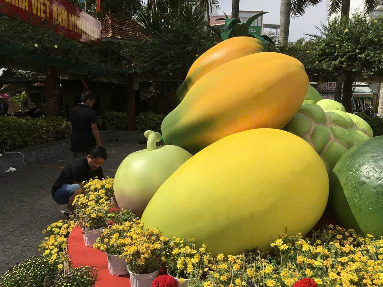 mô hình trái cây bằng mút xốp trang trí tết