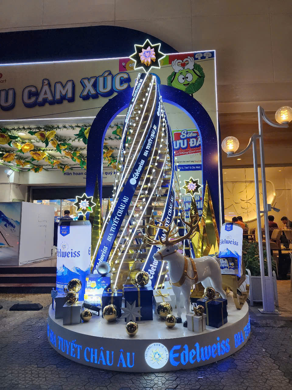 mo-hinh-mut-xop-thiet-ke-yeu-cau